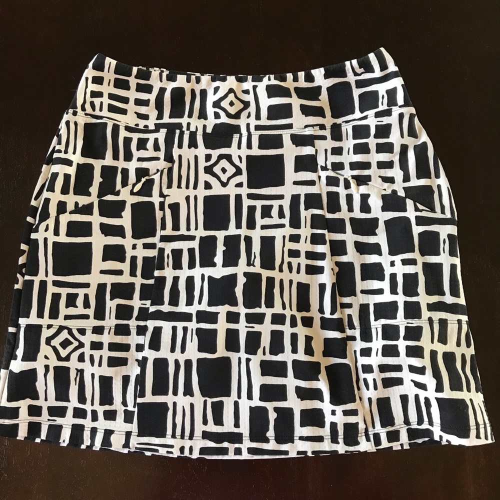 IBKul ladies golf skort. Size XS